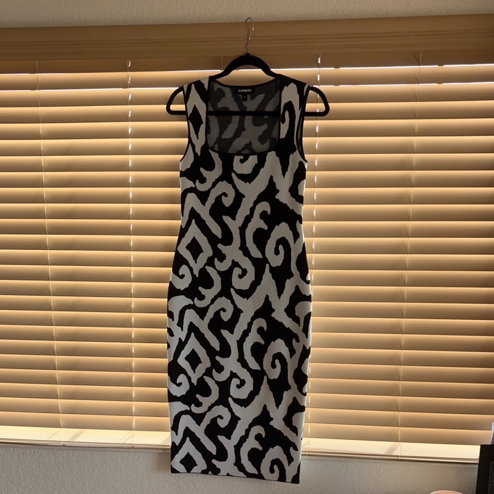 Express Black and White Patterned Dress